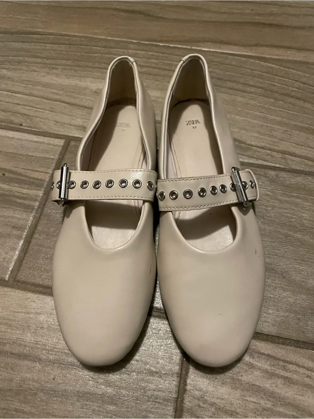 Zara Cream Mary Jane Flats with Buckle Strap and Eyelet Detail